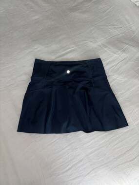 Athleta Ace Tennis Skort 13.5" Navy Blue Size Small